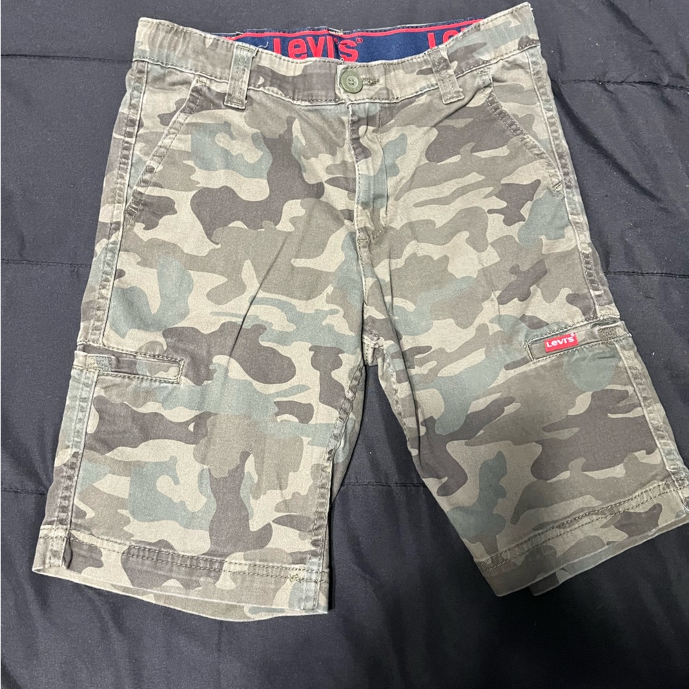 Levi's Green Camouflage Cargo Shorts